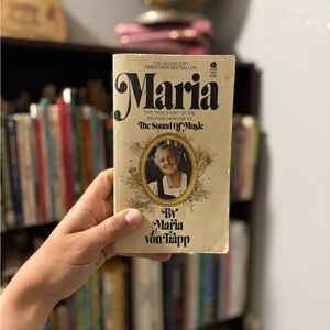 Maria by Maria von Trapp Book